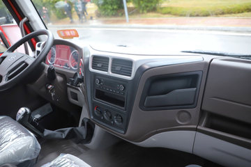 �������� ����L3 180���� 4X2 ��ж��ͼƬ