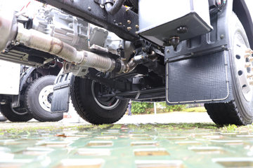 �������� ����L3 180���� 4X2 ��ж��ͼƬ