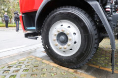 东风柳汽 乘龙L3 180马力 4X2 自卸车