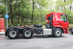 东风柳汽 乘龙H5 460马力 6X4 AMT自动档牵引车(低顶)(LZ4250H5DC1)