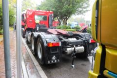 东风柳汽 乘龙H5 460马力 6X4 AMT自动档牵引车(低顶)(LZ4250H5DC1)
