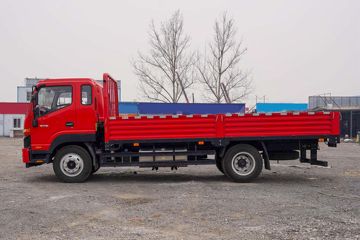 德沃斯V8 载货车外观                                                图片
