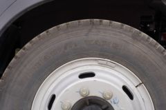 江淮 德沃斯V8 大金牛mini 170马力 5.48米排半栏板载货车(国六)(HFC1140P61K1D7S) 江淮 德沃斯V8 大金牛mini 170马力 5.48米排半栏板载货车(国六)(HFC1140P61K1D7S)