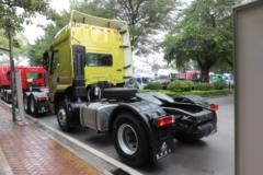 东风柳汽 乘龙H5重卡 430马力 4X2 AMT自动档牵引车(国六)(LZ4184H5AC1)