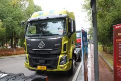 东风柳汽 乘龙H5重卡 430马力 4X2 AMT自动档牵引车(国六)(LZ4184H5AC1)