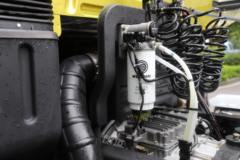 东风柳汽 乘龙H5重卡 430马力 4X2 AMT自动档牵引车(国六)(LZ4184H5AC1)