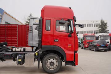 ���� �����A5X���п� ��ֵ�� 290���� 4X2 6.8�ײ�դʽ�ػ���(����)(HFC5181CCYP2K2A50CS)ͼƬ