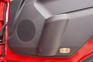 ���� �����A5X���п� ��ֵ�� 290���� 4X2 6.8�ײ�դʽ�ػ���(����)(HFC5181CCYP2K2A50CS)ͼƬ