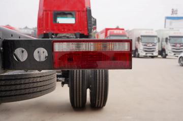 ���� �����A5X���п� ��ֵ�� 290���� 4X2 6.8�ײ�դʽ�ػ���(����)(HFC5181CCYP2K2A50CS)ͼƬ