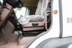 东风柳汽 乘龙H5 8X4 纯电动混凝土搅拌车281.91kWh