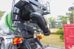 东风柳汽 乘龙H5 8X4 纯电动混凝土搅拌车281.91kWh