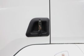 新乘龙M3&nbsp;电动垃圾车外观图片