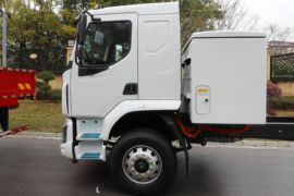 新乘龙M3&nbsp;电动垃圾车外观图片