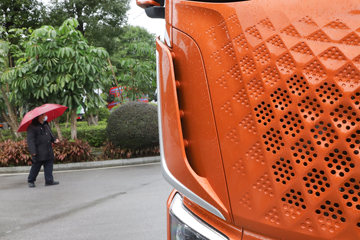 �������� ����H5V 460���� 6X4 AMT�Զ���ǣ����(����)(LZ4250H7DC1)ͼƬ