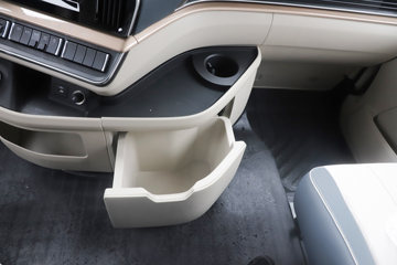 �������� ����H5V 460���� 6X4 AMT�Զ���ǣ����(����)(LZ4250H7DC1)ͼƬ