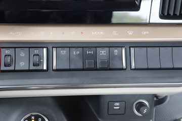 �������� ����H5V 460���� 6X4 AMT�Զ���ǣ����(����)(LZ4250H7DC1)ͼƬ