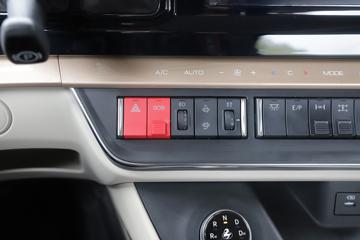 �������� ����H5V 460���� 6X4 AMT�Զ���ǣ����(����)(LZ4250H7DC1)ͼƬ