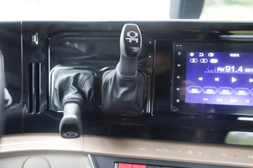 �������� ����H5V 460���� 6X4 AMT�Զ���ǣ����(����)(LZ4250H7DC1)ͼƬ