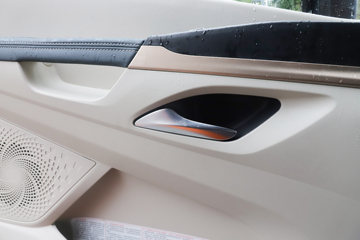 �������� ����H5V 460���� 6X4 AMT�Զ���ǣ����(����)(LZ4250H7DC1)ͼƬ