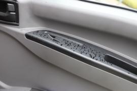 乘龙L2 载货车驾驶室                                               图片