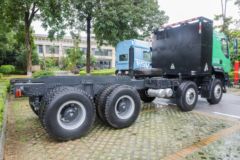 东风柳汽 乘龙H5重卡 长续航版 8X4 7.8米换电式纯电动自卸车350kWh