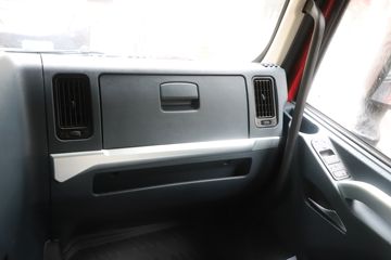 �������� ����H7 460���� 6X4 CNGǣ����(����)(Һ��)ͼƬ