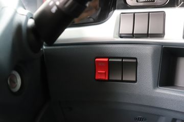 �������� ����H7 460���� 6X4 CNGǣ����(����)(Һ��)ͼƬ
