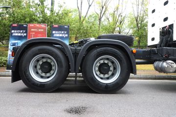 �������� ����H7 460���� 6X4 CNGǣ����(����)(Һ��)(LZ4251H7DM1)ͼƬ