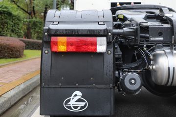 �������� ����H7 460���� 6X4 CNGǣ����(����)(Һ��)(LZ4251H7DM1)ͼƬ