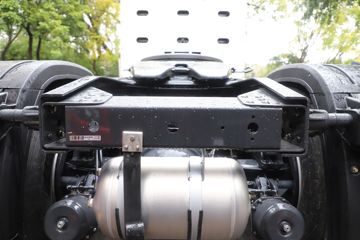 �������� ����H7 460���� 6X4 CNGǣ����(����)(Һ��)(LZ4251H7DM1)ͼƬ