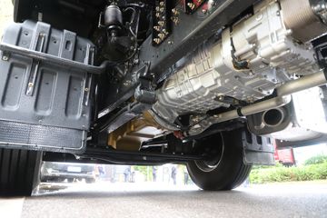 �������� ����H7 460���� 6X4 CNGǣ����(����)(Һ��)(LZ4251H7DM1)ͼƬ