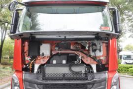 乘龙H7&nbsp;电动牵引车底盘图片