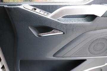 �������� ����T7 560���� 6X4 AMT�Զ���ǣ����(����)(��Һ��)ͼƬ