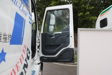 �������� ����T7 560���� 6X4 AMT�Զ���ǣ����(����)(��Һ��)ͼƬ