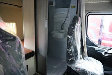 �������� ����T7 560���� 6X4 AMT�Զ���ǣ����(����)(��Һ��)ͼƬ