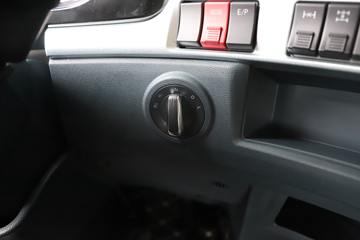 �������� ����T7 560���� 6X4 AMT�Զ���ǣ����(����)(��Һ��)ͼƬ