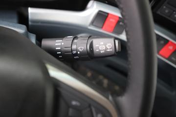 �������� ����T7 560���� 6X4 AMT�Զ���ǣ����(����)(��Һ��)ͼƬ