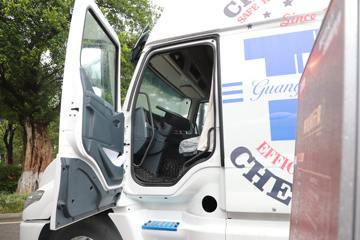 �������� ����T7 560���� 6X4 AMT�Զ���ǣ����(����)(��Һ��)ͼƬ