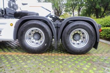 �������� ����T7 560���� 6X4 AMT�Զ���ǣ����(����)(��Һ��)ͼƬ