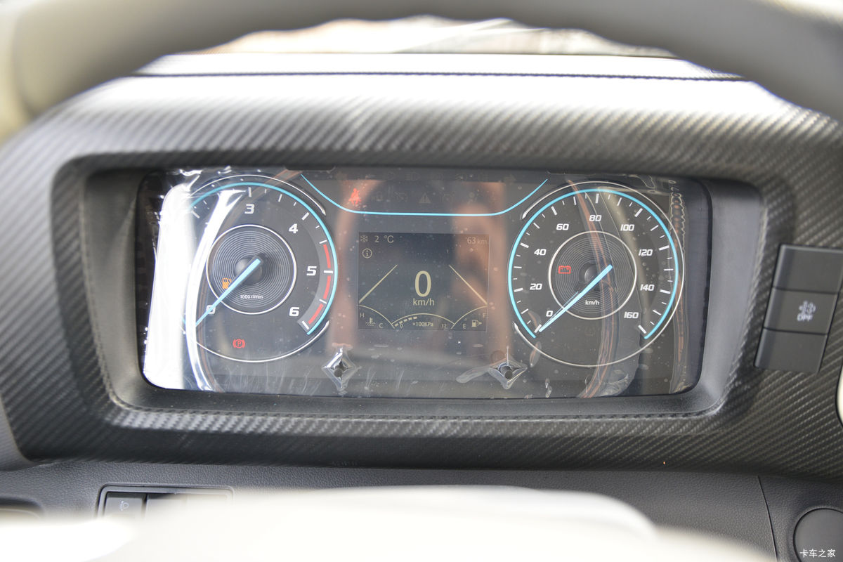 ���� ���ˣ����� 129���� 4.2�׵�����ʽ�Ῠ(����)(JX5044XXYTGA26)��ʻ��                                               