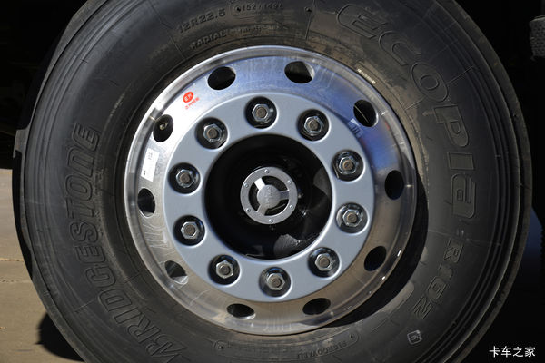  暑期大放送，库存大甩卖，数量有限，仅此一台先到先得！