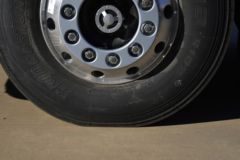 一汽解放 J7重卡 560马力 6X4 AMT自动档牵引车(国六)(一汽解放12档)(CA4250P77K25T1E6Z)