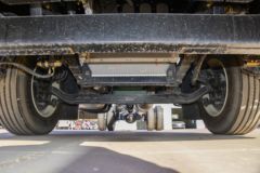 青岛解放 JK6中卡 220马力 4X2 6.8米栏板载货车(国六)(一汽)(4.875速比)(CA1180P28K2L2E6A80)