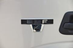 蓝牌轻卡自动档，解放左脚和右手，操控胜似轿车