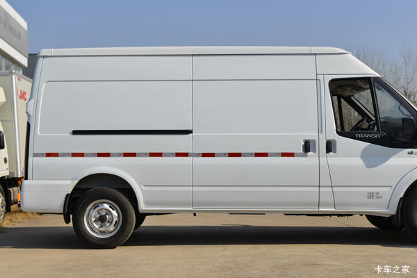 新世代全顺大VAN(轻客)济宁市火热促销中 ！！！
