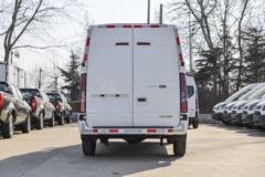 江铃汽车 新世代全顺 140马力 2.2T 封闭厢式货车(国六)