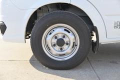 江铃汽车 新世代全顺 140马力 2.2T 封闭厢式货车(国六)