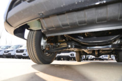 江铃汽车 福顺 2023款 146马力 6座 短轴 2.0T柴油 中高顶多用途乘用车