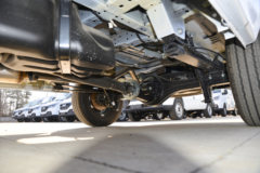 江铃汽车 福顺 2023款 146马力 6座 中轴 2.0T柴油 中高顶多用途乘用车