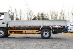 江铃 顺达窄体 129马力 4.22米单排栏板轻卡(液刹)